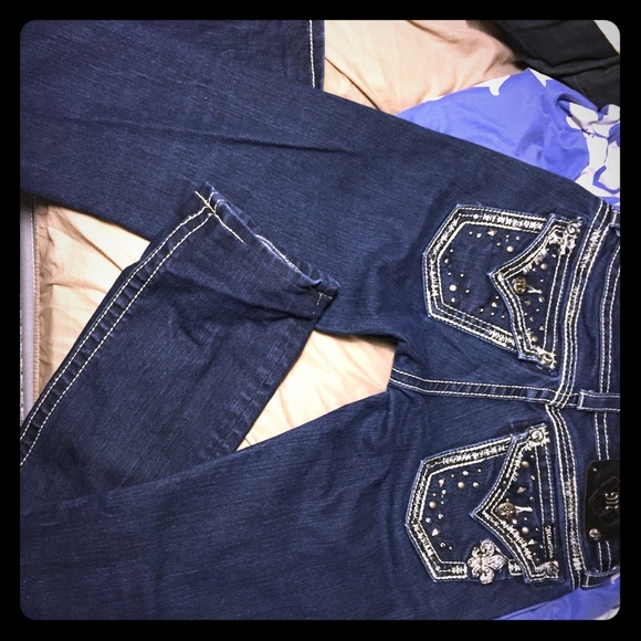 Miss me jeans size 25!