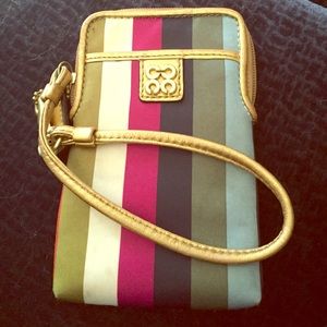 Coach Legacy Wristlet  ( AUTHENTIC )