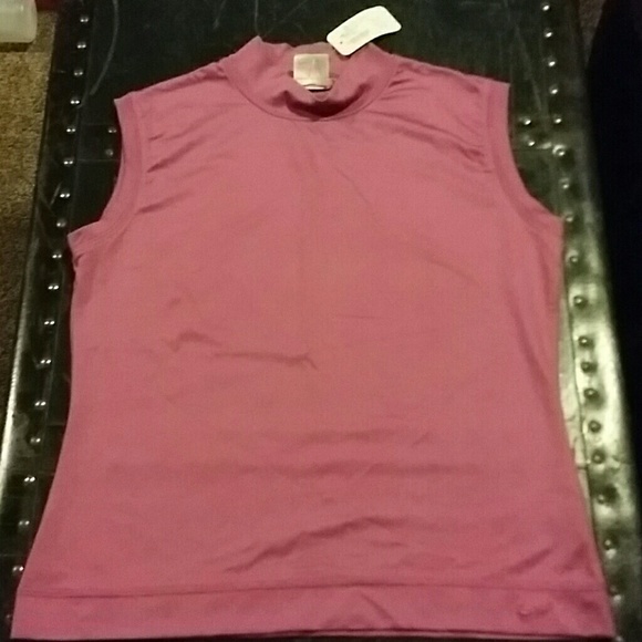 Nike Tops - Nike Dri-Fit