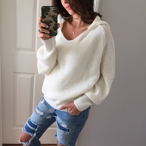 Sold • Loose Knitted Ivory Hooded Sweater - Picture 3 of 4