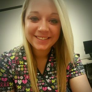 Meet your Posher, Raylynn