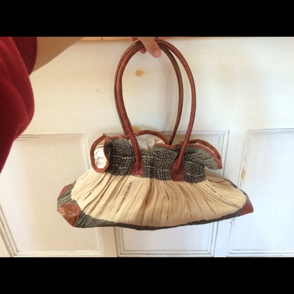 SOLD Crochet Vintage handmade purse w/  leather - Picture 4 of 4