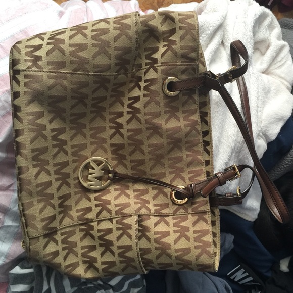 Michael Kors tote