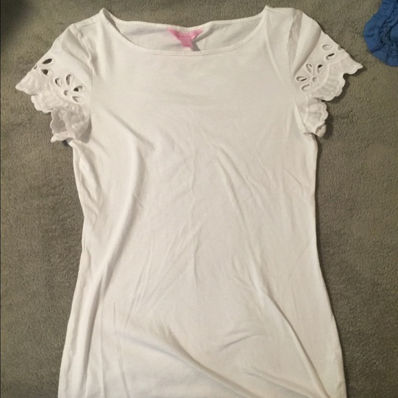 Lilly Pulitzer teeshirt