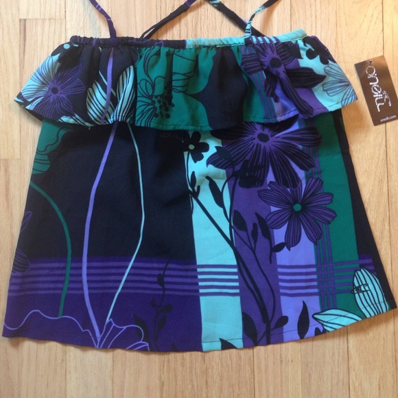 NWT O'Neill Top XS - Adjustable straps. - Picture 2 of 4