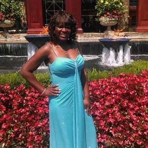 Meet your Posher, April