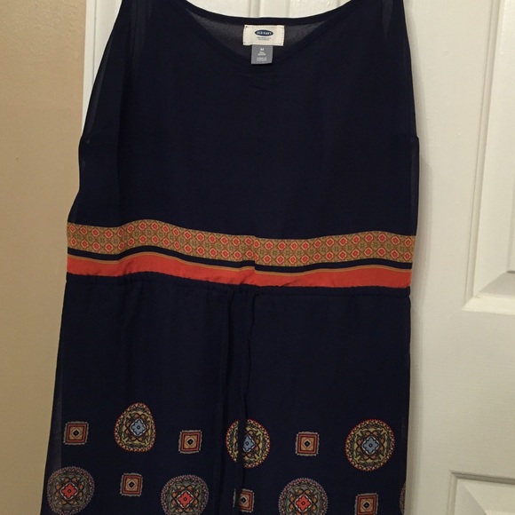 Mid length patterned spaghetti strap dress - Picture 3 of 4