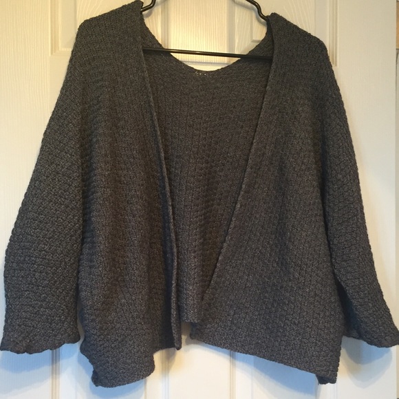 Brandy Melville Sweaters - Brandy Melville Voltaire style gray cardigan