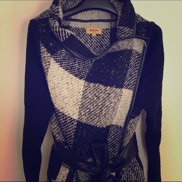 Brand new plaid wrap coat from Nasty Gal!