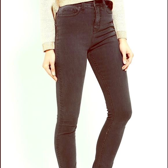 BDG super high rise skinny jeans (ash color) 24/29
