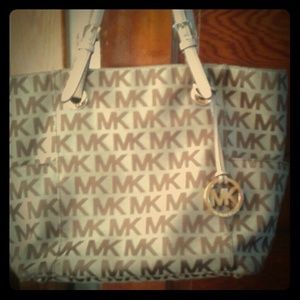 Michael Kors purse