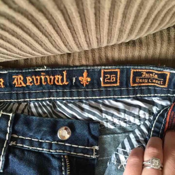 ‼️SOLD‼️ Rock Revival capris - Picture 4 of 4