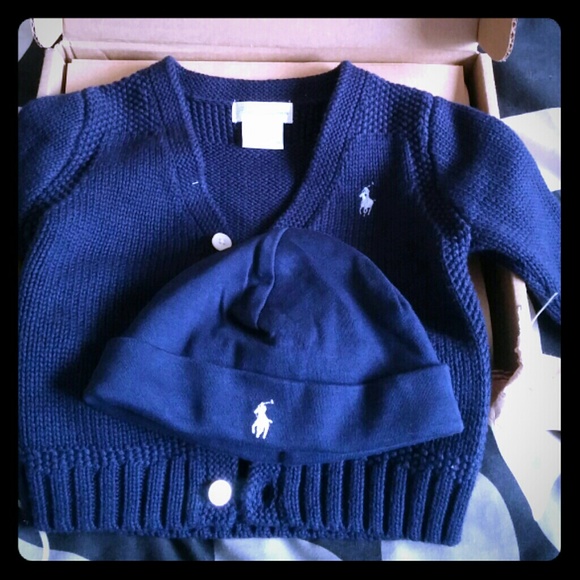 Polo sweater and hat