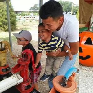 Meet your Posher, Joseph