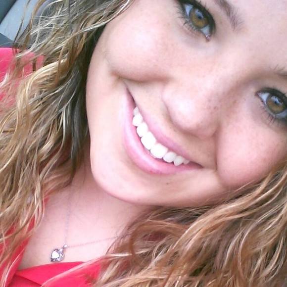 Meet your Posher, Shelby