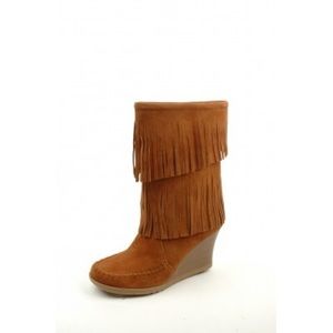 Minnetonka Moccasin Wedge Boots!