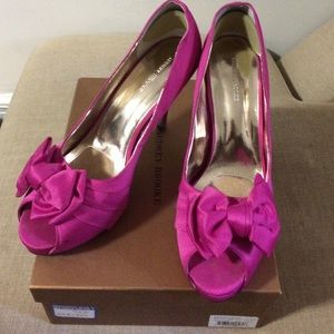 AUDREY BROOKE Pink satin open toe pumps