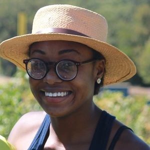 Meet your Posher, Natasha