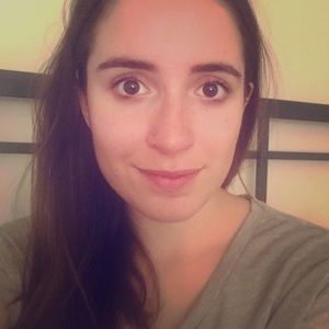 Meet your Posher, Adina