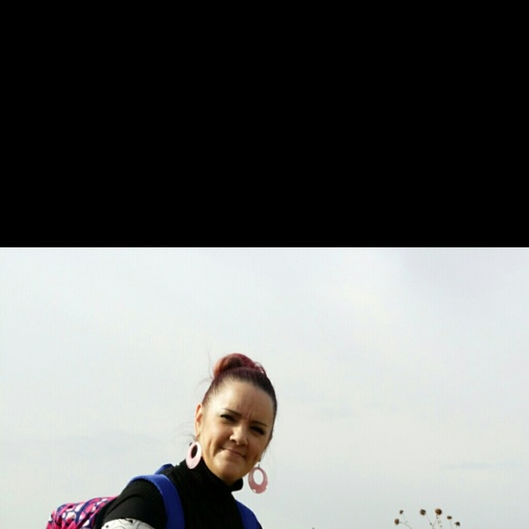 Meet your Posher, Vanessa