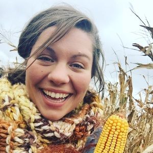 Meet your Posher, Jaclyn