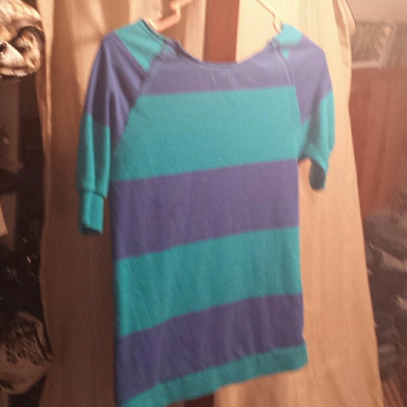 Top - Picture 3 of 3