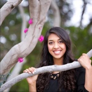 Meet your Posher, Delilah