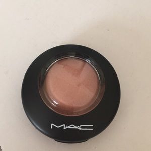 MAC mineralize blush warm soul