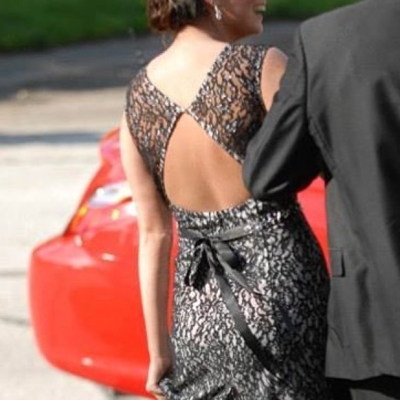 SOLD 🌈PRICE DROP🌈 ✨PROM DRESS/EVENING DRESS✨ - Picture 4 of 4