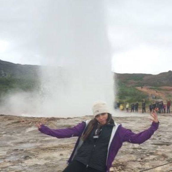 Meet your Posher, Andrea - Picture 1 of 1