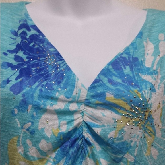 Apt 9 Aqua Floral Embellished V-Neck Blouse - Picture 2 of 4