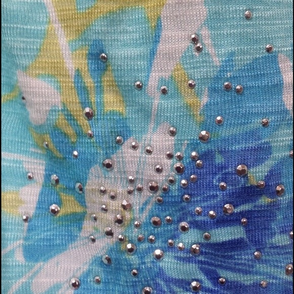 Apt 9 Aqua Floral Embellished V-Neck Blouse - Picture 3 of 4
