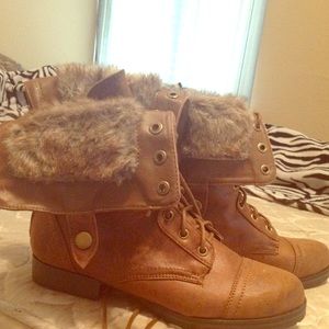 Interchangeable combat bootie ( Never Worn)