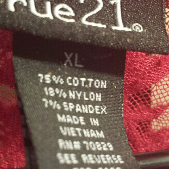 Top - Picture 3 of 4