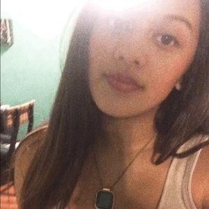Meet your Posher, Galilea