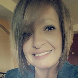 Meet your Posher, Eva