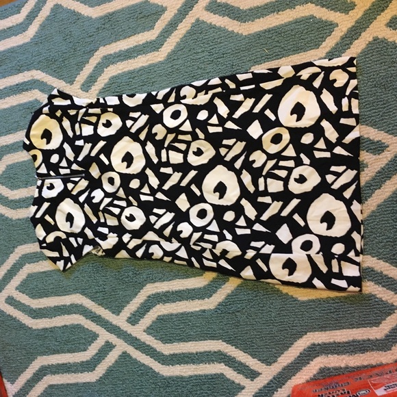 Pattern dress - Picture 2 of 2