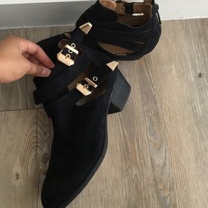 Small Heel Ankle Booties
