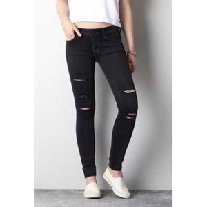 American Eagle Black Distressed Jeggings