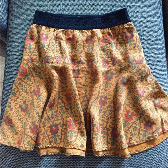 🍂Mustard tapestry print skirt🍂
