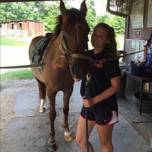 Meet your Posher, Rachel