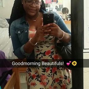 Meet your Posher, Cassandra