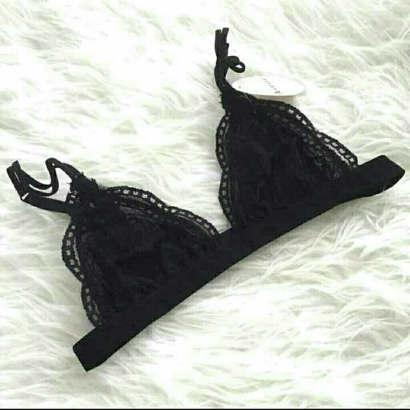 Brandy Melville Other - lace bralette