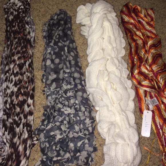 4 long scarves