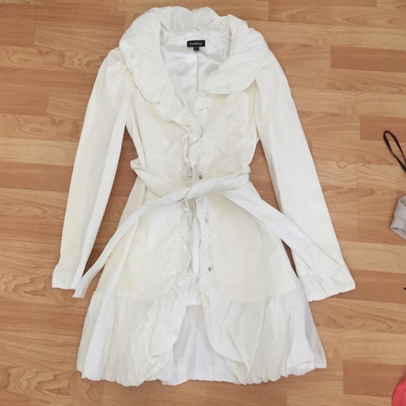 Bebe coat