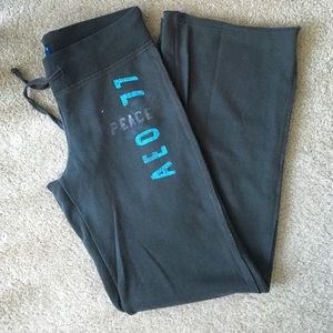 American eagle sweat pants