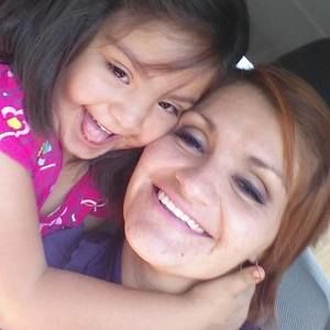 Meet your Posher, Perla