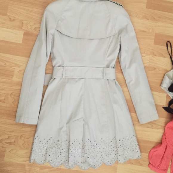 Bebe Coat - Picture 4 of 4