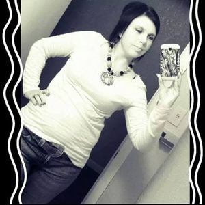 Meet your Posher, Tiffani