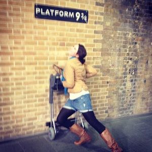 Meet your Posher, Danielle